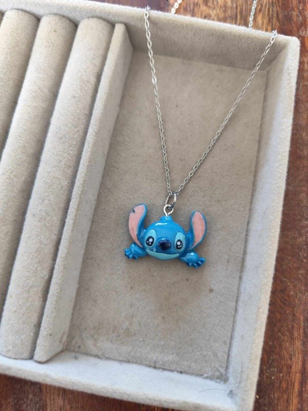 Producto - Collar carita de stich. Acero quirúrgico