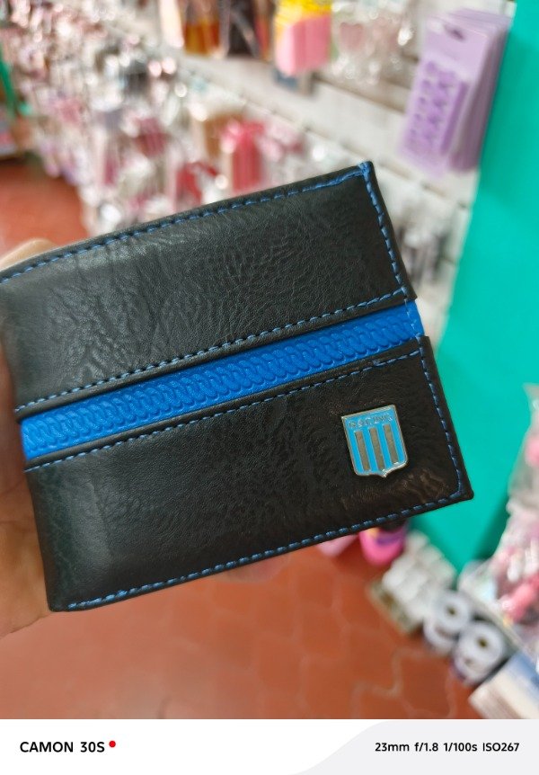 Producto - Billetera Racing escudo metal