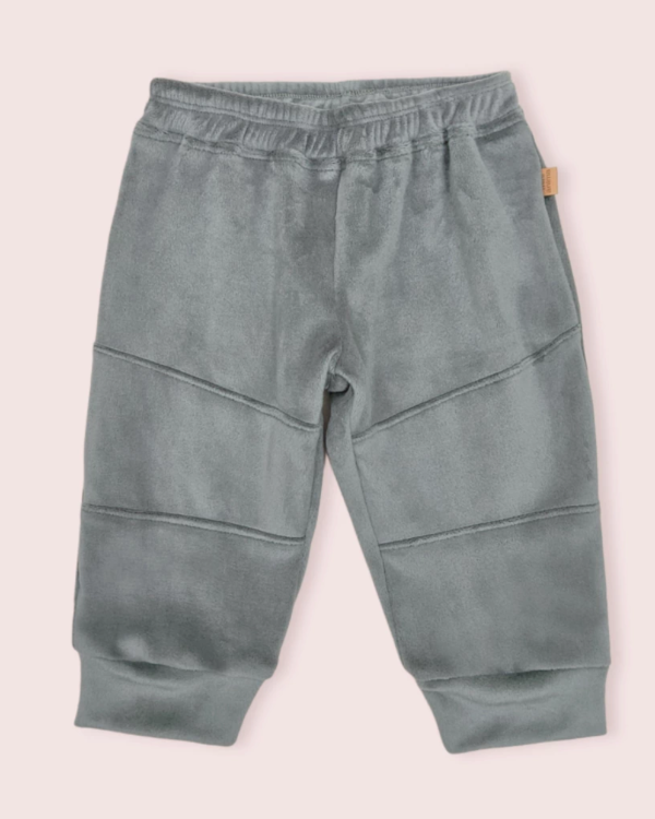 Producto - PANTALON JOGGER PLUSH CON RECORTES - 0