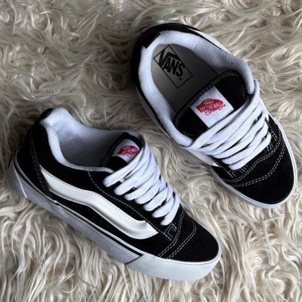 Producto - Vans KNU Clásicas