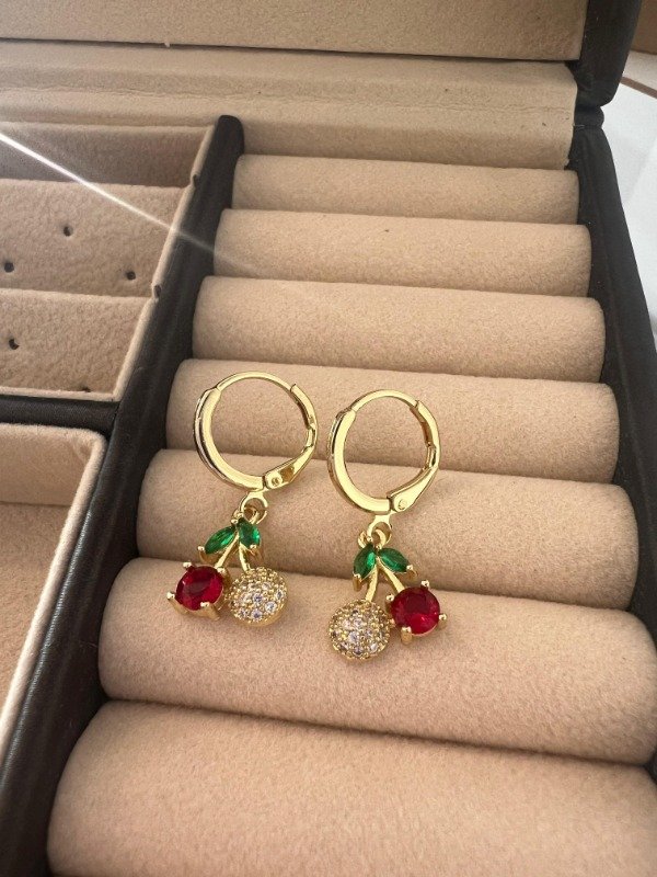 Producto - Aros Cherry Acero dorado