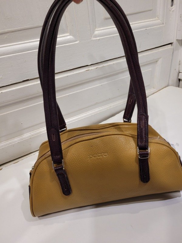 Producto - Cartera PETRA marrón de cuero correa violeta - PRECIO: 20X