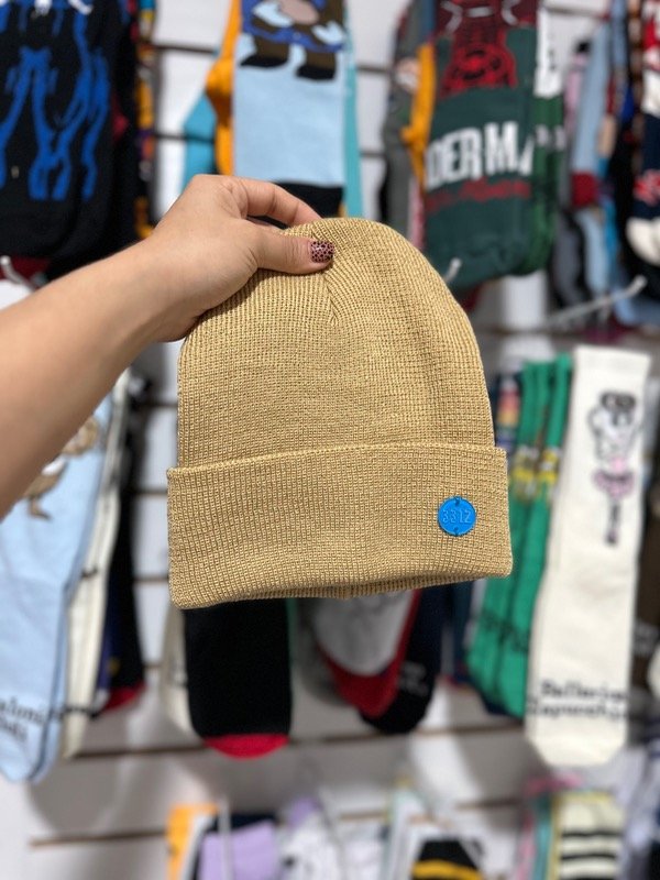 Producto - Gorro rocky arena