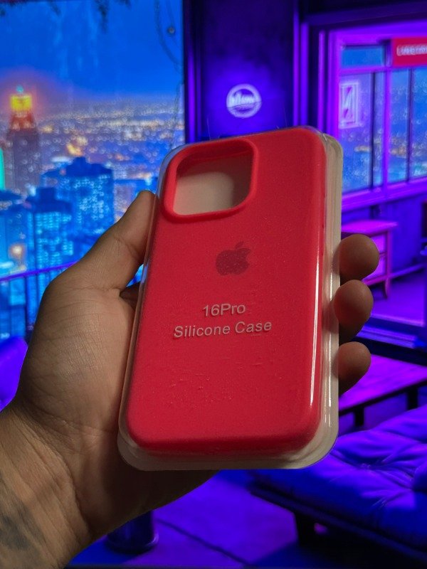 Producto - FUNDA SILICONE IPHONE 16 PRO (ROSA FLUOR)