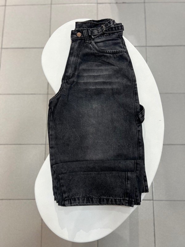 Producto - Baggy gris carpintero