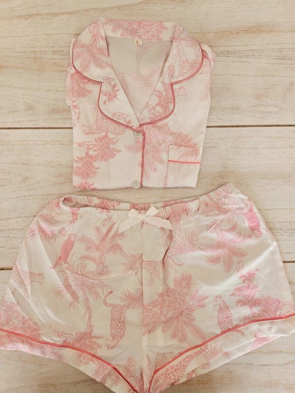 Producto - PIJAMA CAMISERO SELVA ROSA