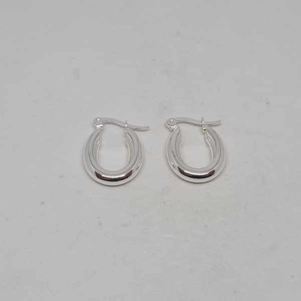 Producto - Argollas ovalada plateada ancha 9mm