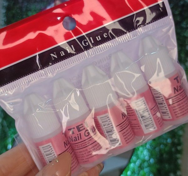 Producto - PEGAMENTO PARA UÑAS x UNIDAD TEI