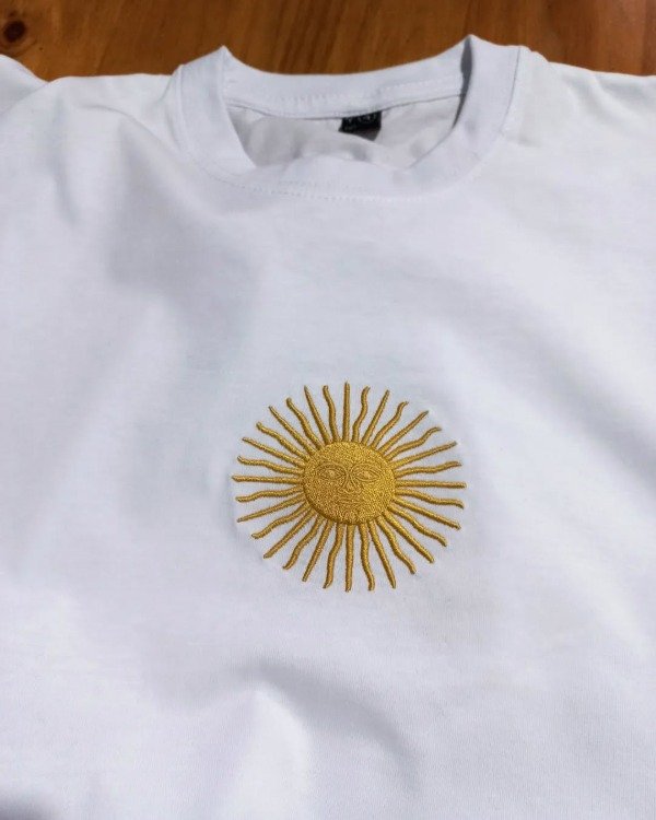 Producto - Remera Sol de mayo (sol patrio)
