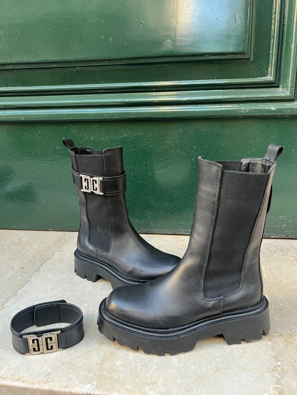 Producto - Borcego Runa cuero vacuno