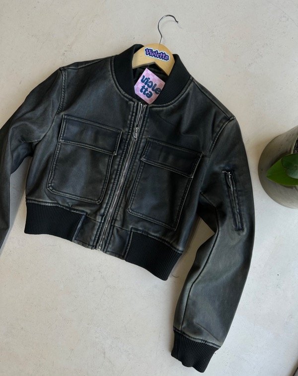Producto - Bomber EcoCuero // bolsillos grandes