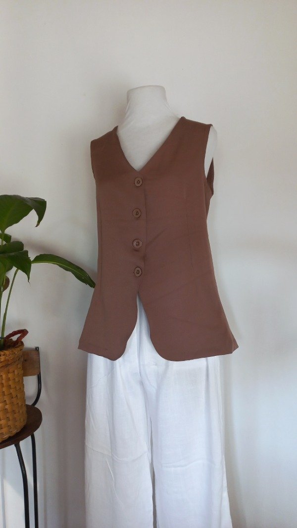 Producto - CHALECO XENA CHOCO