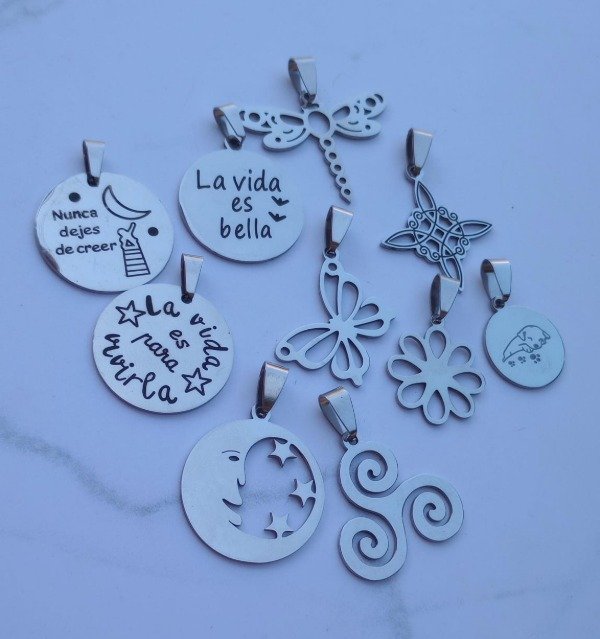 Producto - Pack x10 Dijes Clásicos