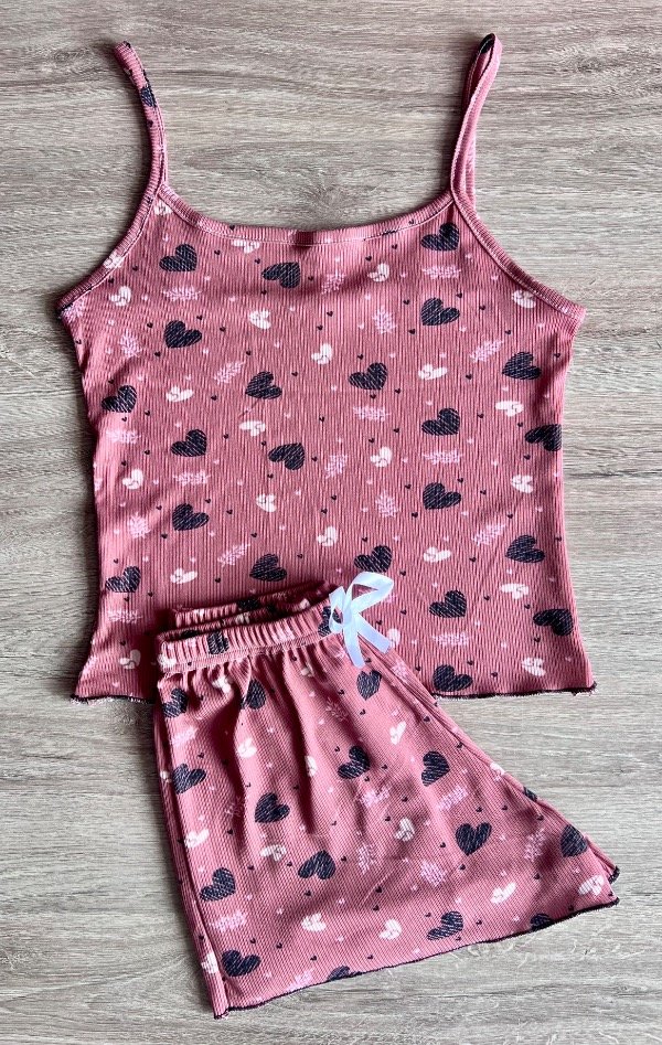 Producto - Pijama Morley Rosa viejo corazones