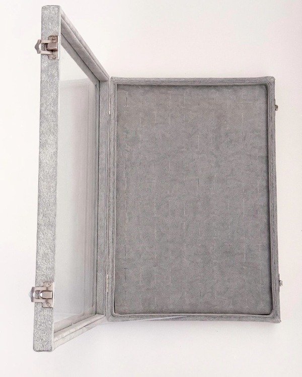 Producto - Exhibidor Amanda Gris