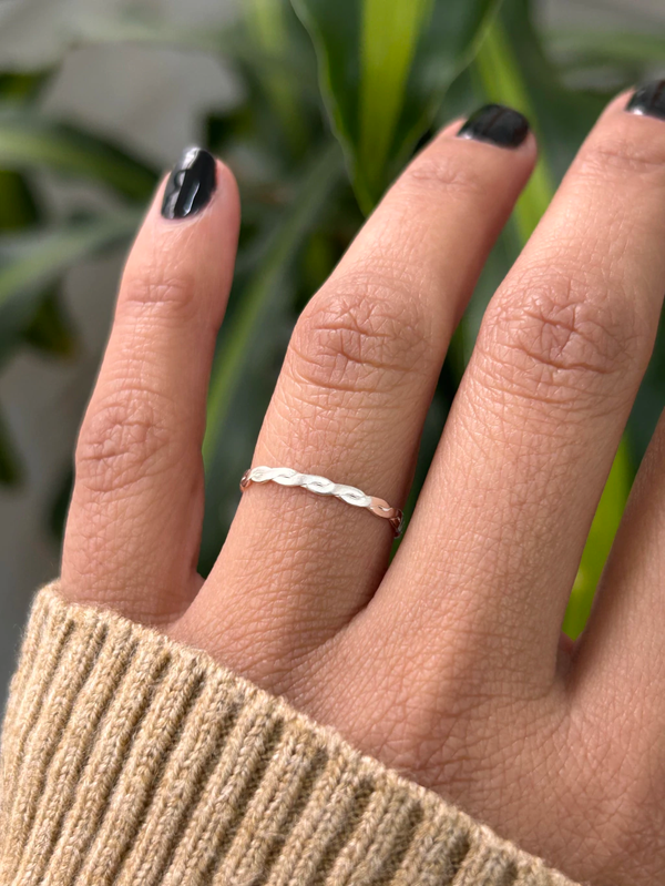 Producto - ANILLO FINITO TRENZADO