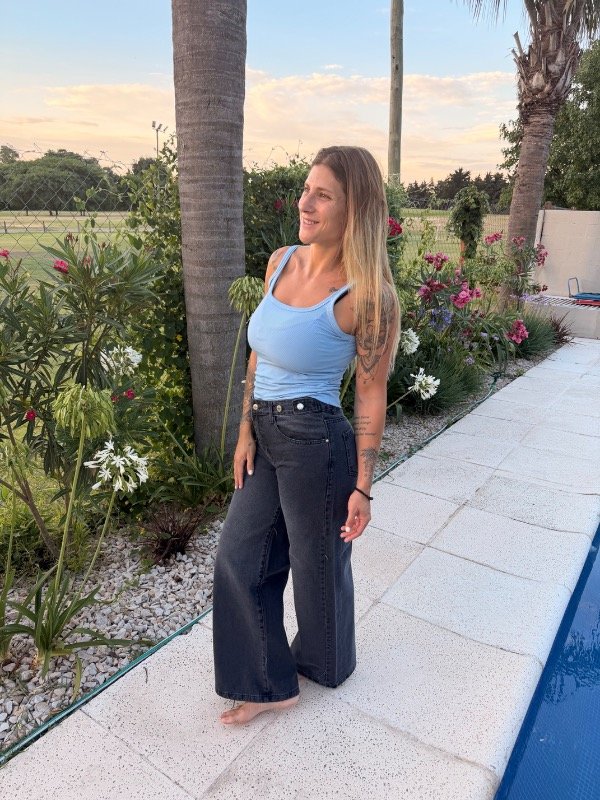 Producto - Musculosa SARA