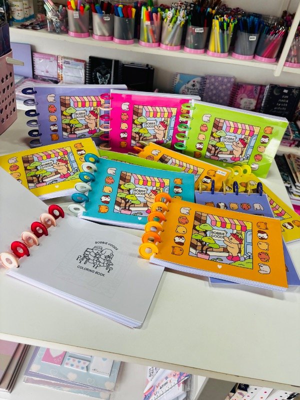 Producto - Libro para pintar INTELIGENTE BOBBIE GOODS