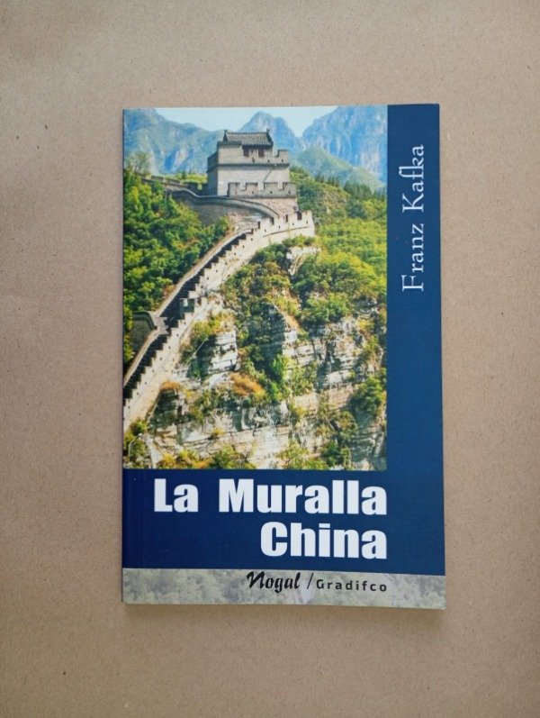 Producto - La muralla china - Franz Kafka - Gradifco 2023