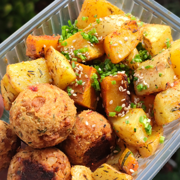 Producto - Albóndigas de carne de soja con calabaza y papas condimentadas