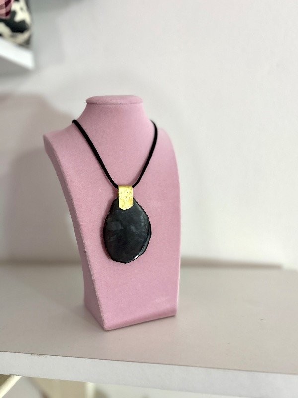 Producto - Collar con Chapa de Agata negra