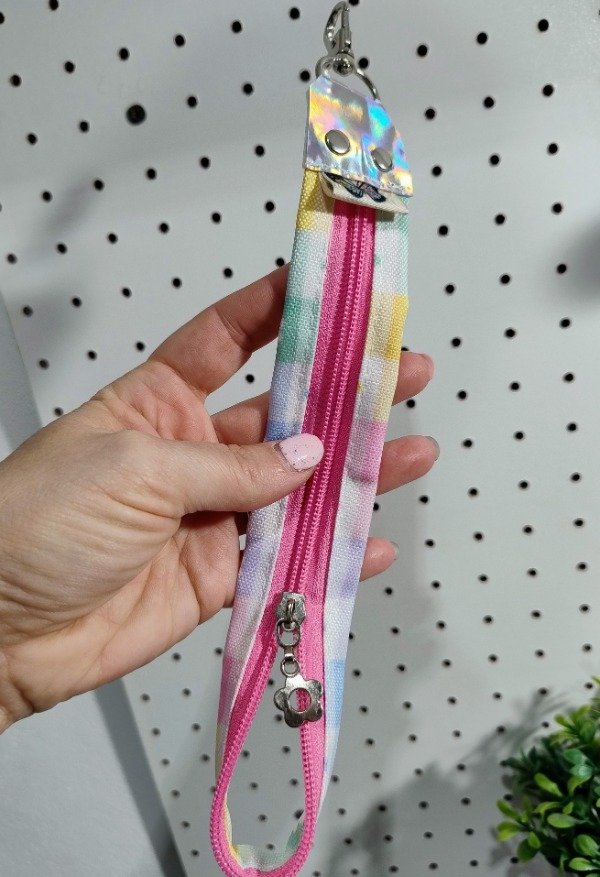 Producto - Llavero cierre cuadrille