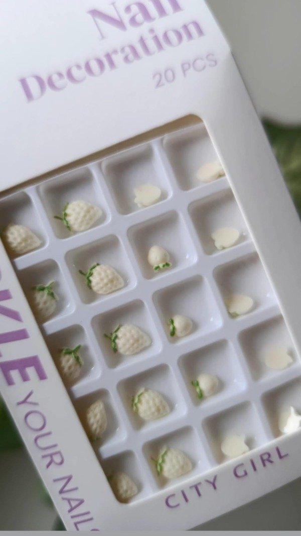 Producto - DIJES FRUTILLAS