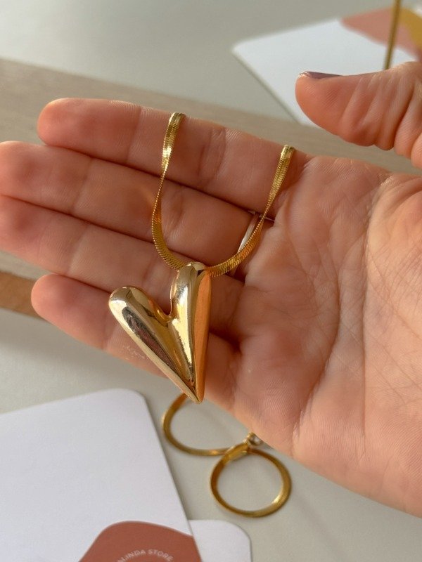 Producto - Collar Corazon Grande Dorado