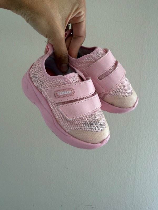 Producto - Zapatillas OZBECK talle 23 vsc40