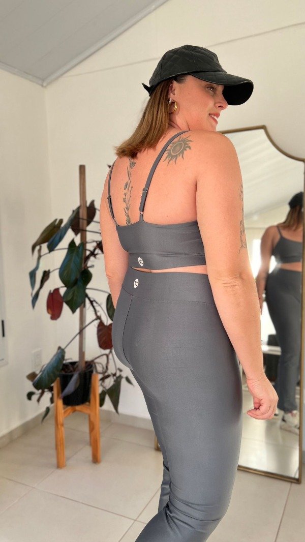Producto - GRIS - Calza Larga