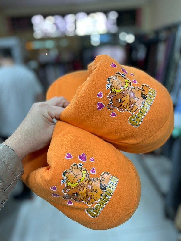Producto - pantuflon garfield COD 3312