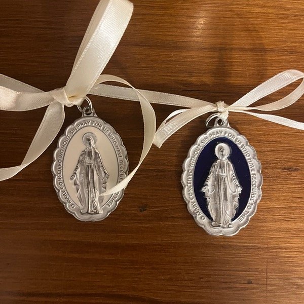 Producto - Cunero Milagrosa esmaltado azul o crudo