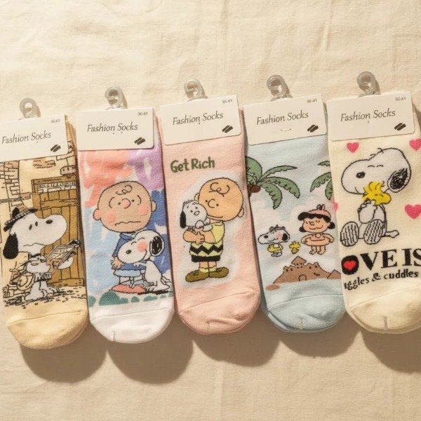 Producto - Medias Snoopy y sus amigos talle 36-41 cada una