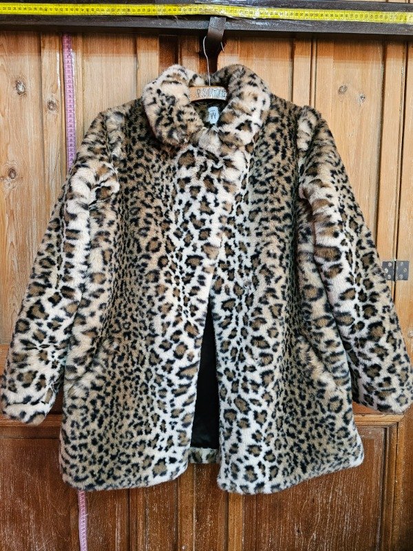 Producto - Tapado Ivana Animal Print t.u