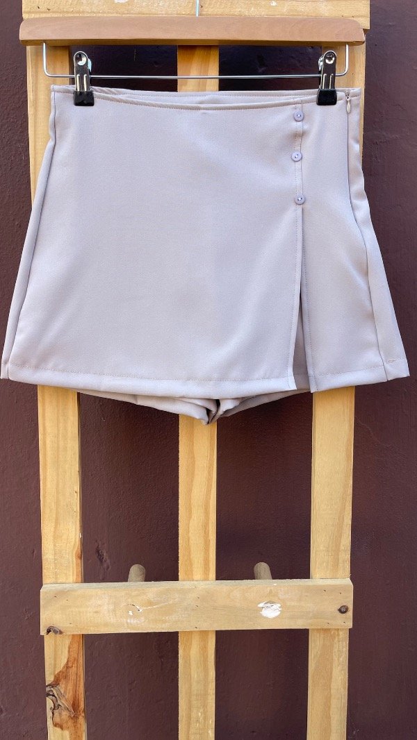 Producto - SHORT POLLERA BOTONES (2 colores) - 2
