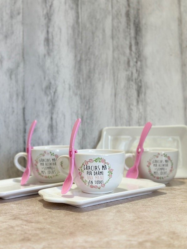 Producto - Minikit N11 Mamá Floral "3 Taz. Blancos + 3 Band. Rectangular + 3 Cucharitas"
