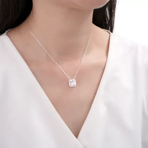 Producto - Collar cuadrado