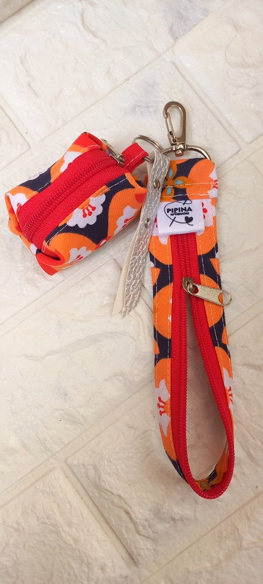Producto - Charms rojo y naranja