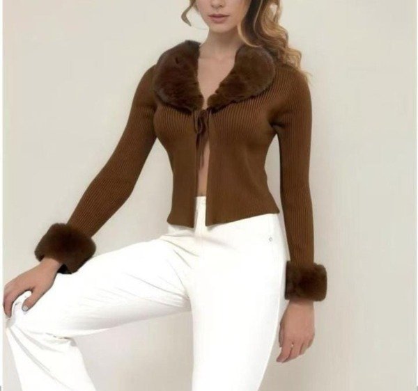 Producto - Saquito marron peludo