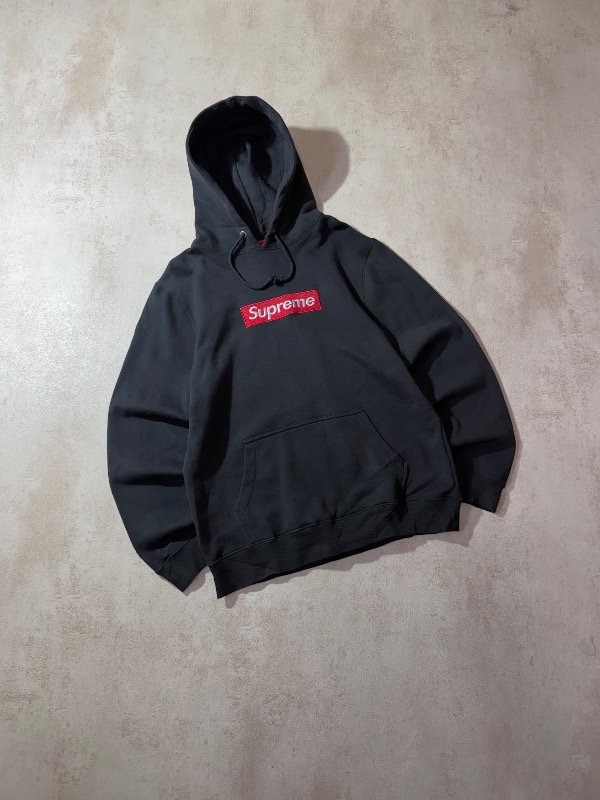 Producto - Buzo Suprame T.M (réplica igual a original)