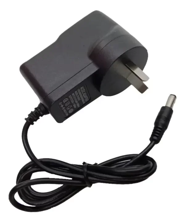 Producto - Fuente Transformador 5v 1a Ficha Plug 5.5 X 2.1mm 1 A Reale
