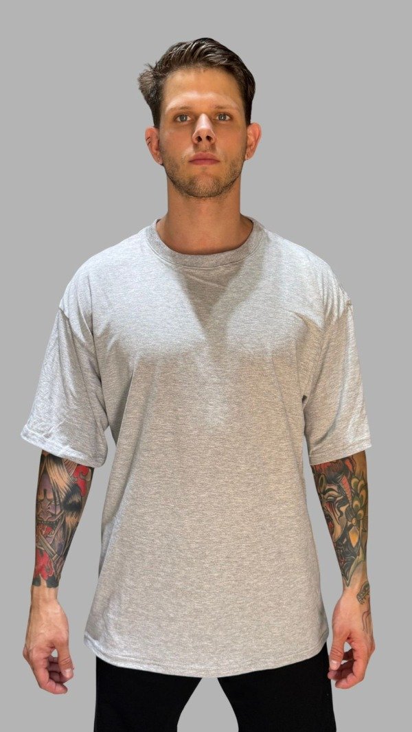 Producto - Remera over gris