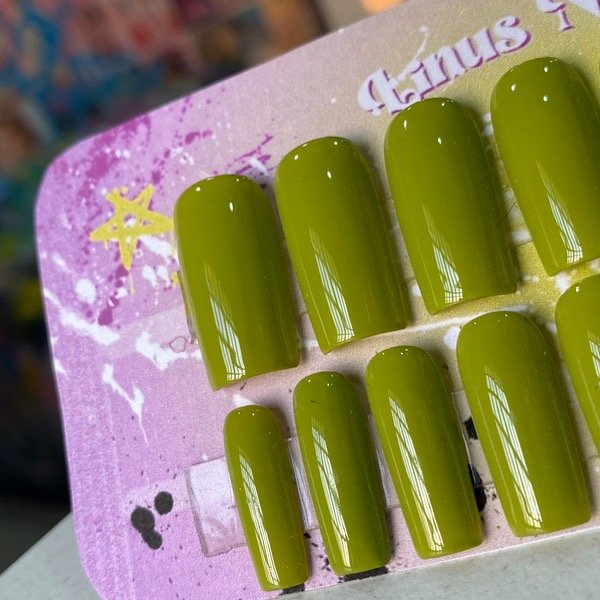 Producto - Press on cuadradas Verde oliva