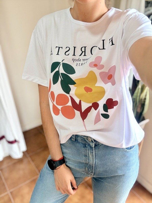 Producto - Remera Florista