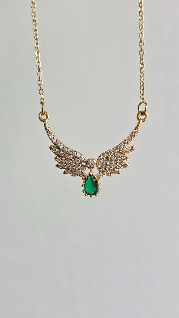 Producto - Collar alas con piedra verde