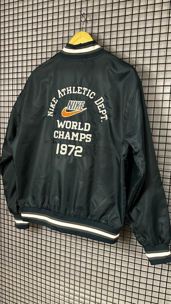 Producto - CAMPERA BOMBER