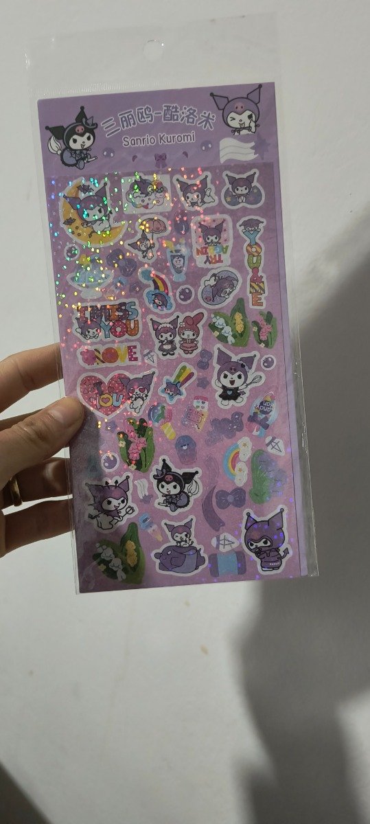 Producto - Plancha de stickers kuromi